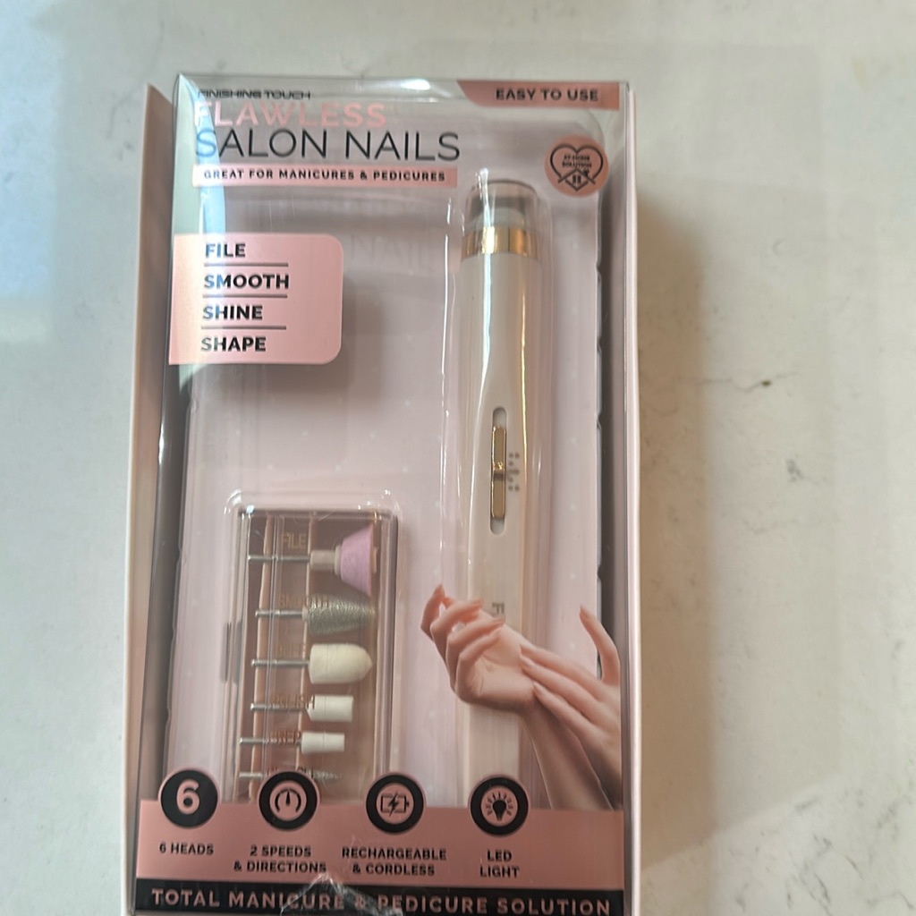Flawless Salon Nails